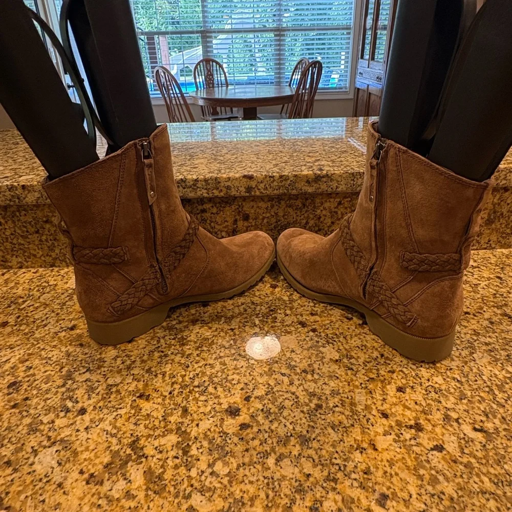 Teva De La Vina Suede Ankle Boot Leather Suede Bootie Brown Size 8.5